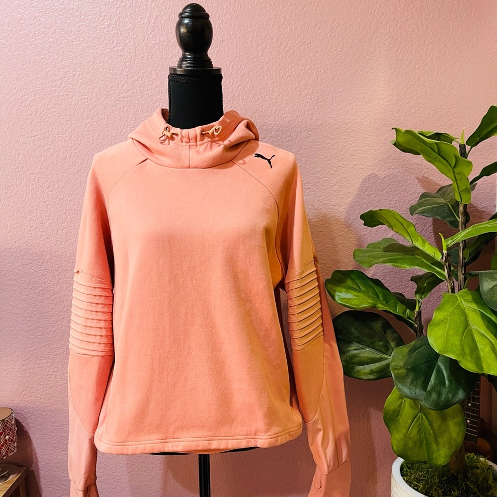 💗Pink Puma Hoodie💗